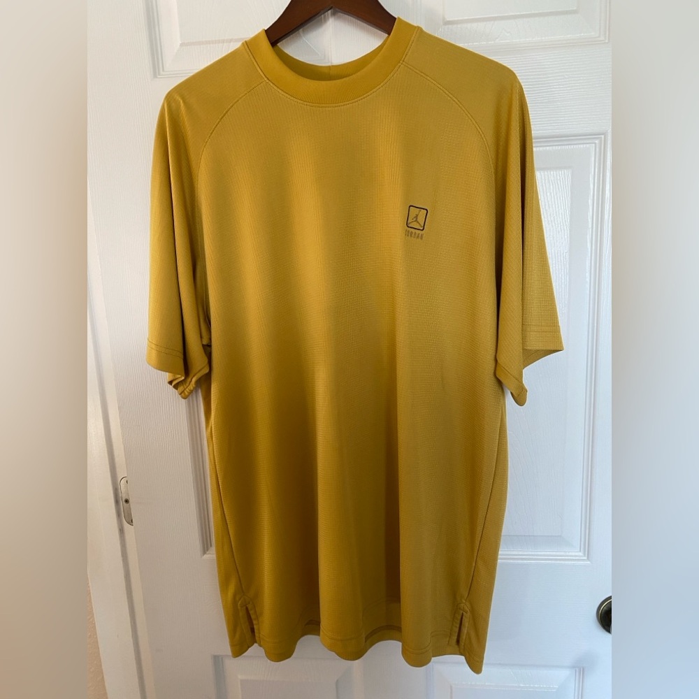 Vintage Jordan Oversized Short Sleeve Shirt Size